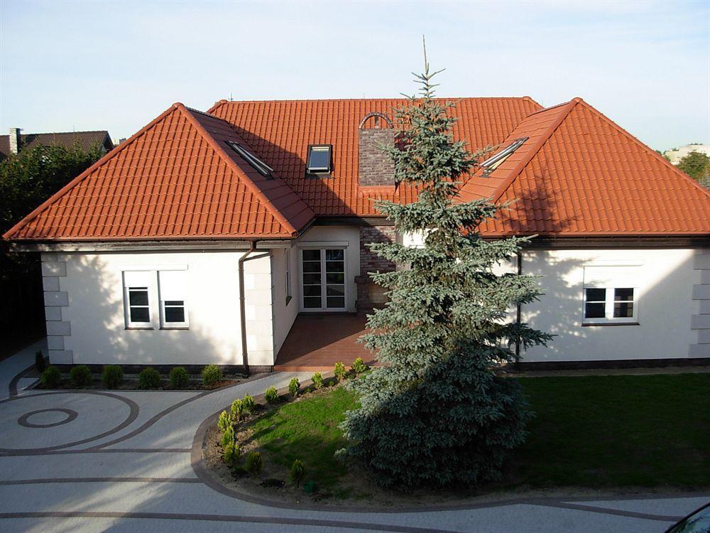 Villa Hof Luboń Exterior foto